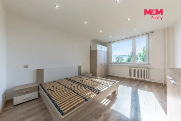 Pronájem bytu 1+1, Děčín - Děčín VI-Letná, U Tvrze, 36 m2