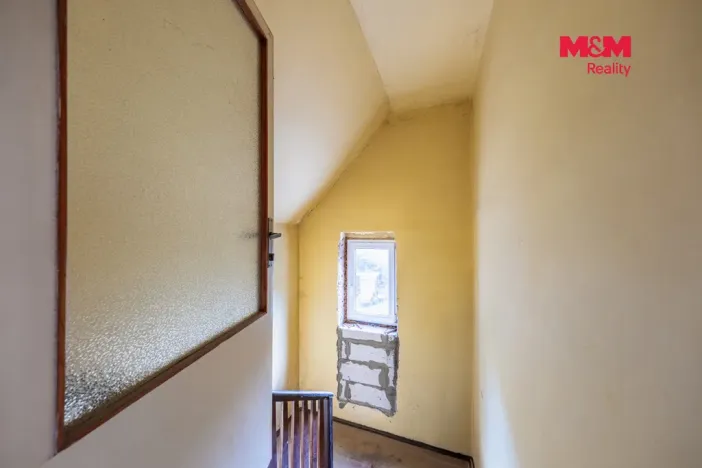 Prodej rodinného domu, Měchenice, V Luhu, 131 m2