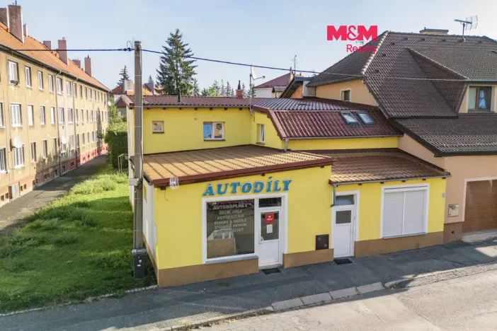 Prodej obchodního prostoru, Rokycany, Františka Kotyzy, 98 m2