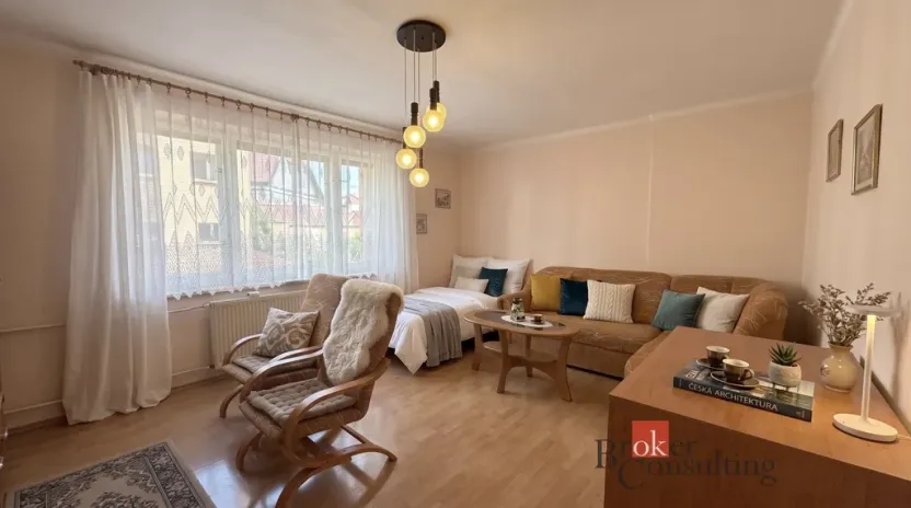 Prodej bytu 3+1, Bruntál, Pod Lipami, 92 m2