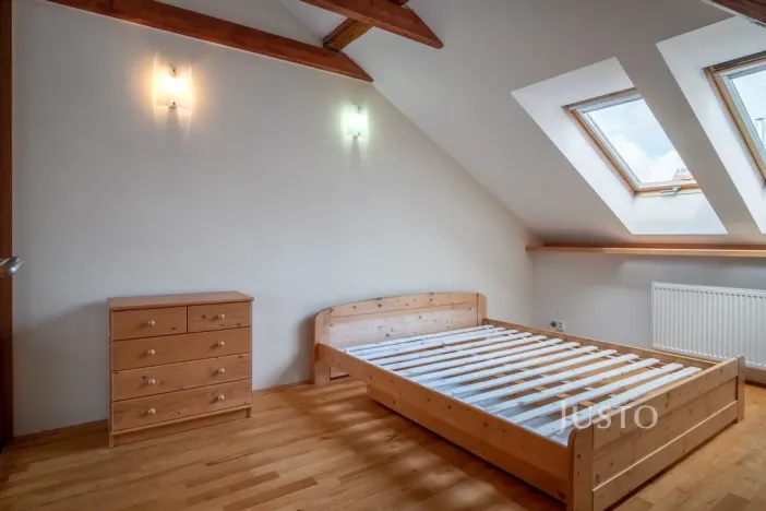 Pronájem bytu 5+1, Praha - Žižkov, Krásova, 114 m2