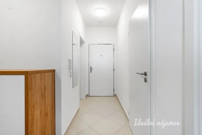 Pronájem bytu 3+kk, Praha - Letňany, Hlučkova, 79 m2