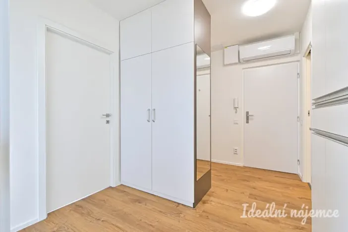 Pronájem bytu 3+1, Brno, Chodská, 74 m2