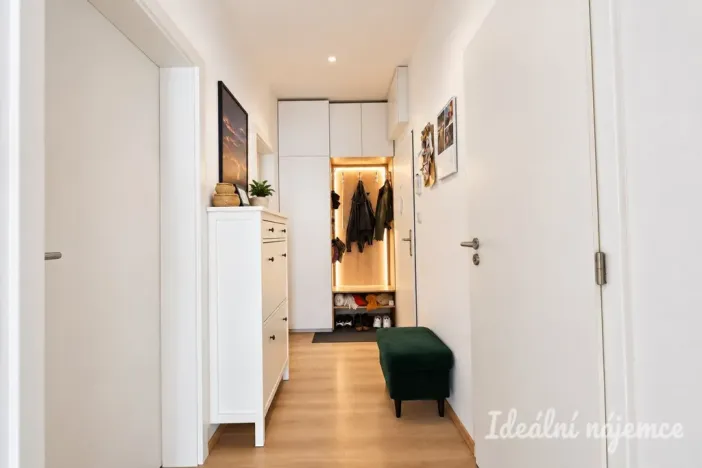 Pronájem bytu 2+kk, Brno, U Červeného mlýna, 59 m2