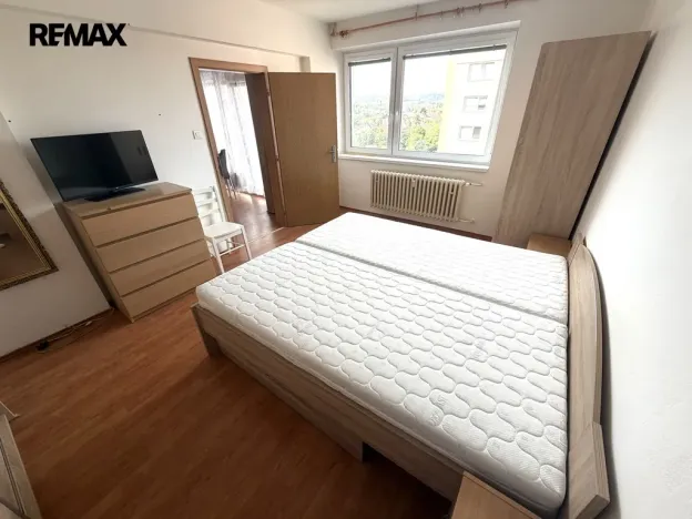 Pronájem bytu 2+kk, Třebíč - Borovina, Spojenců, 50 m2