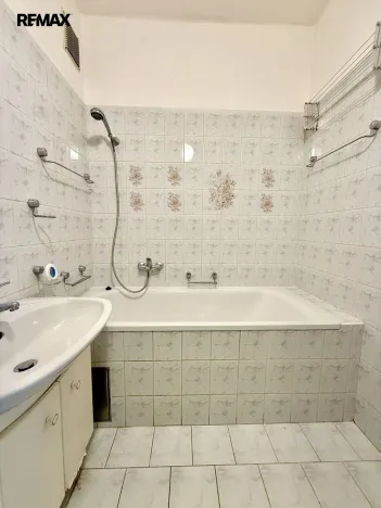 Pronájem bytu 2+1, Praha - Žižkov, Buková, 51 m2