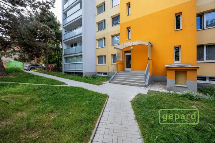 Prodej bytu 2+kk, Praha - Komořany, Za sídlištěm, 47 m2