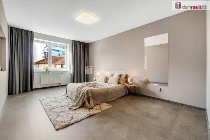 Prodej bytu 2+kk, Praha - Horní Měcholupy, Padovská, 65 m2