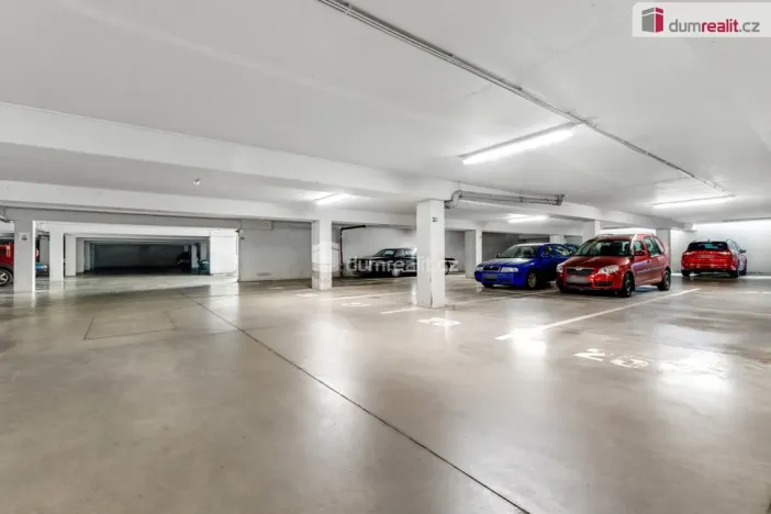 Prodej bytu 2+kk, Praha - Horní Měcholupy, Padovská, 65 m2