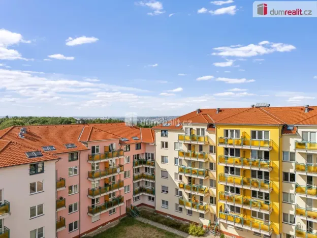 Prodej bytu 2+kk, Praha - Horní Měcholupy, Padovská, 65 m2