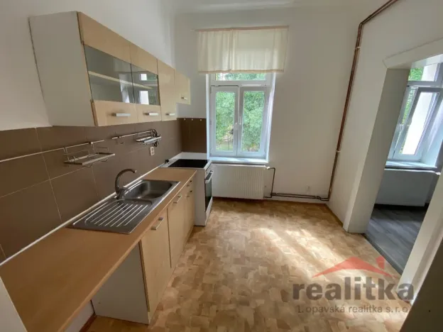 Pronájem bytu 1+1, Opava - Předměstí, Rybářská, 37 m2