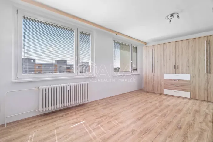Pronájem bytu 1+kk, Praha - Řepy, Makovského, 36 m2