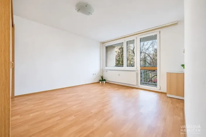 Pronájem bytu 1+kk, Pardubice, Bělehradská, 32 m2