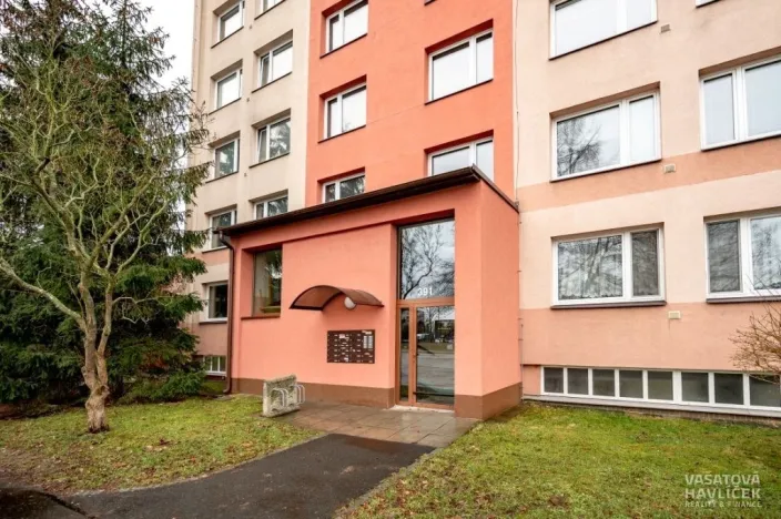 Pronájem bytu 1+kk, Pardubice, Bělehradská, 32 m2