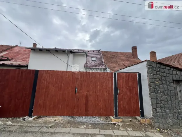 Prodej rodinného domu, Podomí, 249 m2