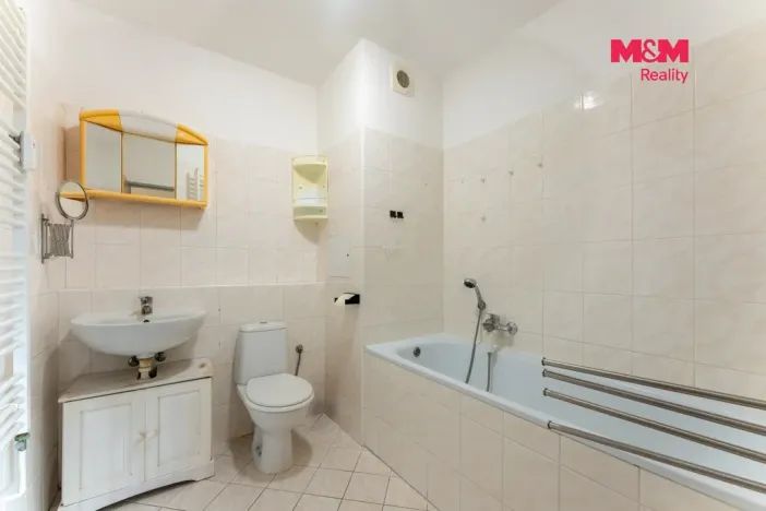 Prodej bytu 3+kk, Milovice - Mladá, Višňová, 66 m2