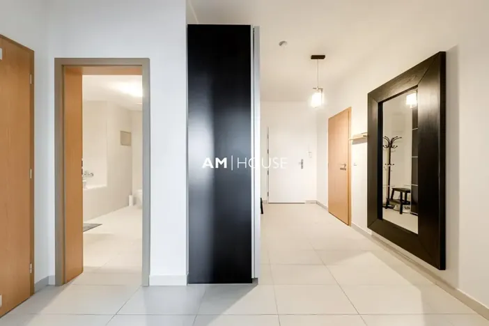 Pronájem bytu 3+kk, Praha - Strašnice, Zvěřinova, 103 m2