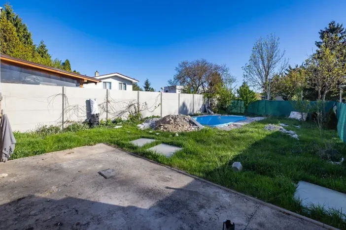 Dražba bytu 4+1, Radonice, Zápská, 108 m2