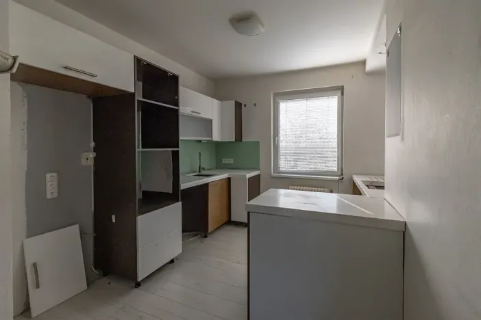 Dražba bytu 4+1, Radonice, Zápská, 108 m2