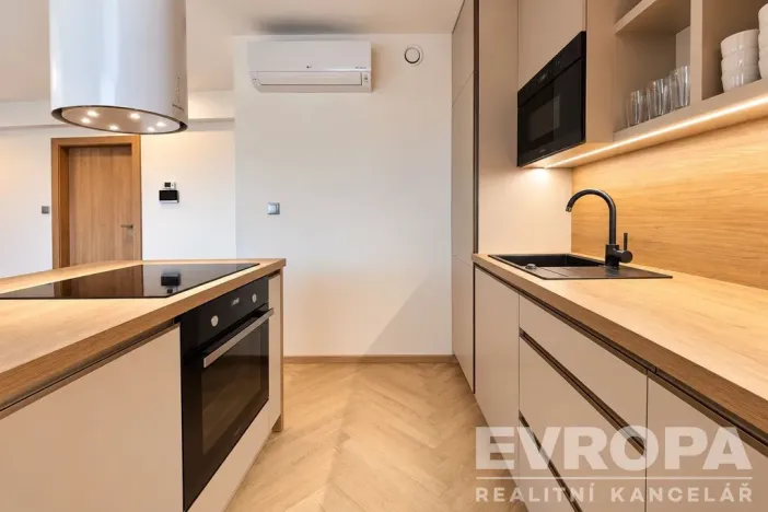 Pronájem bytu 3+kk, Lednice, Na Zahradách, 65 m2