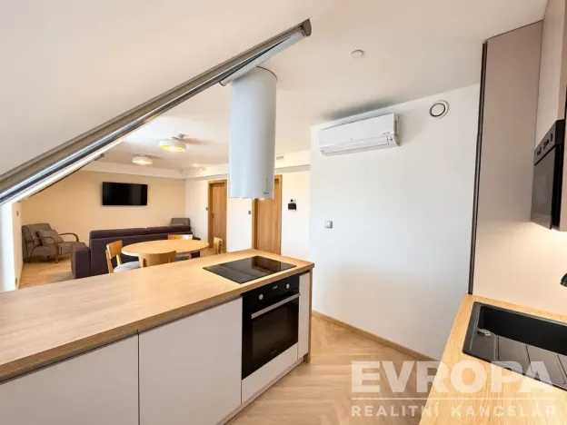 Pronájem bytu 3+kk, Lednice, Na Zahradách, 65 m2