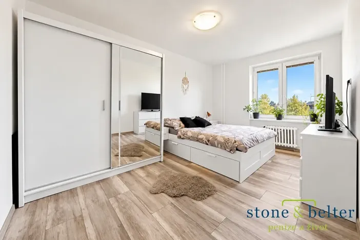 Pronájem bytu 2+kk, Znojmo, Pražská sídl., 53 m2