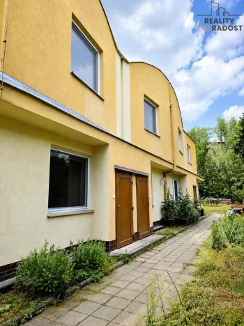 Pronájem bytu 1+kk, Brno, bratří Sapáků, 33 m2