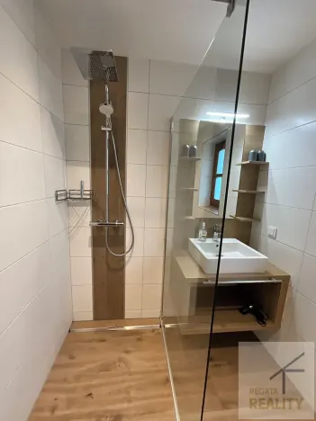 Prodej bytu 2+kk, Bad Kleinkirchheim, Rakousko, Leharstraße, 47 m2