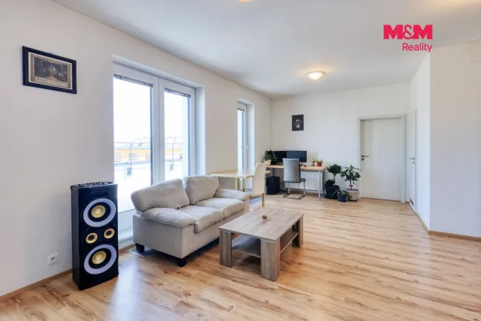 Pronájem bytu 2+kk, Plzeň, U Tržiště, 70 m2