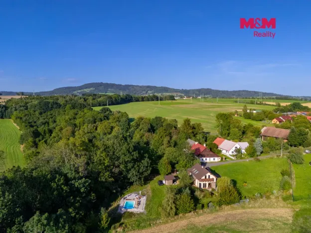 Prodej rodinného domu, Karlovice - Roudný, 204 m2