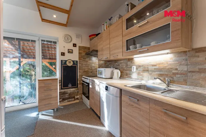 Prodej rodinného domu, Karlovice - Roudný, 204 m2