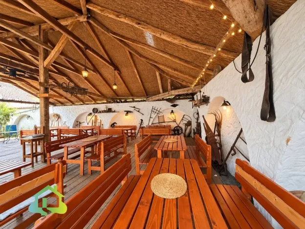 Prodej restaurace, Ratíškovice, Baráky, 632 m2