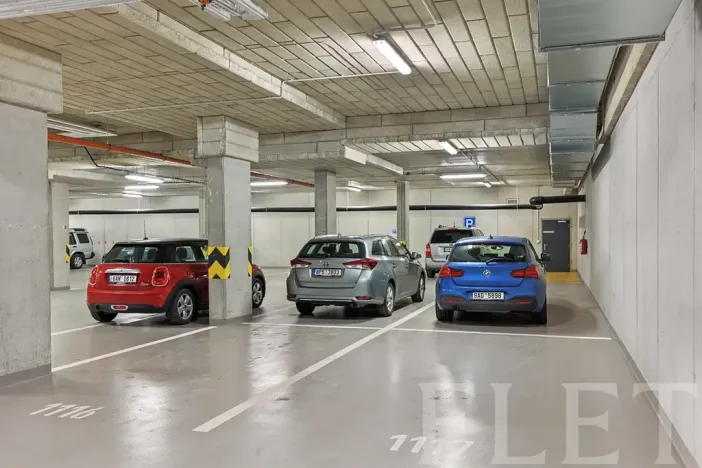 Pronájem bytu 1+kk, Praha - Košíře, Naskové, 32 m2