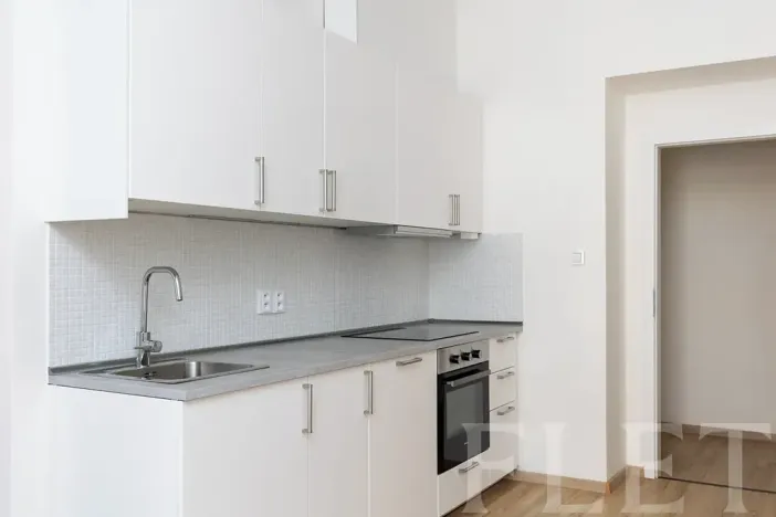 Pronájem bytu 1+kk, Praha - Libeň, Františka Kadlece, 37 m2