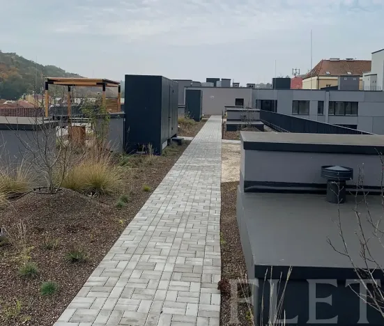 Pronájem bytu 1+kk, Praha - Smíchov, Grafická, 30 m2
