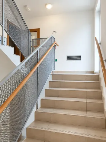 Pronájem bytu 1+kk, Praha - Smíchov, Plzeňská, 32 m2