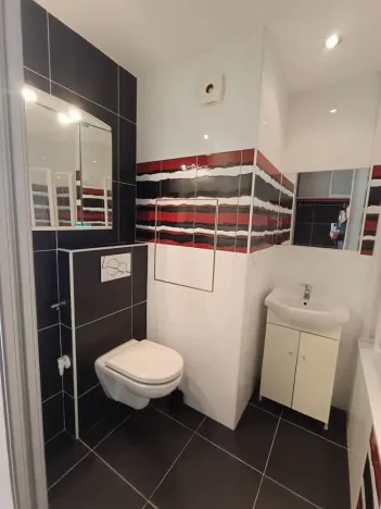 Pronájem bytu 1+kk, Praha - Modřany, Pertoldova, 29 m2