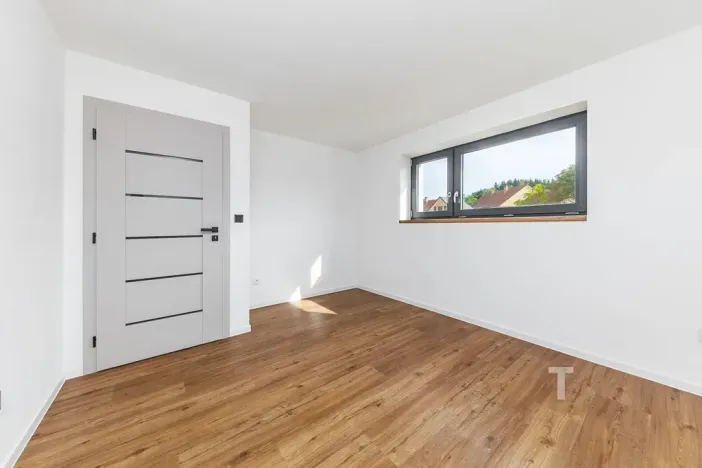 Prodej rodinného domu, Černovice, 200 m2