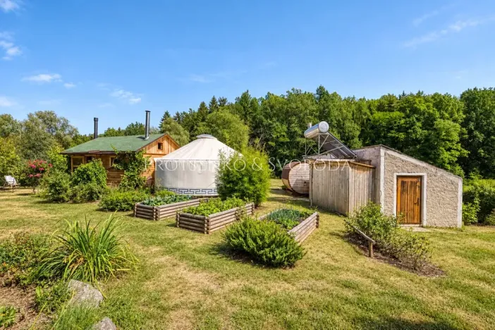 Prodej ubytování, Lhenice, 300 m2