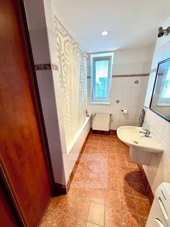Prodej bytu 2+kk, Praha - Letňany, Kostomlatská, 45 m2