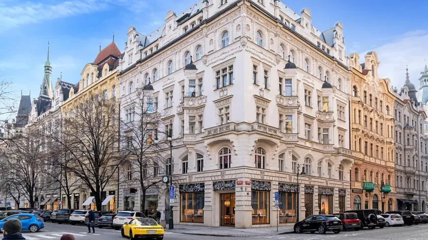 Prodej bytu 2+1, Praha - Staré Město, Anenská, 110 m2