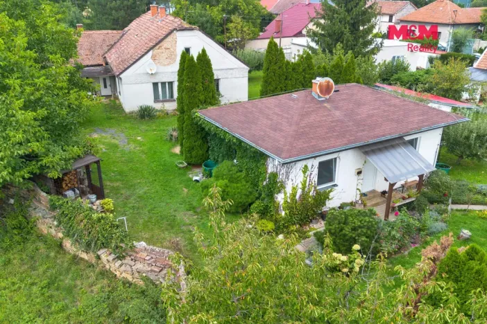 Prodej rodinného domu, Močovice, 50 m2