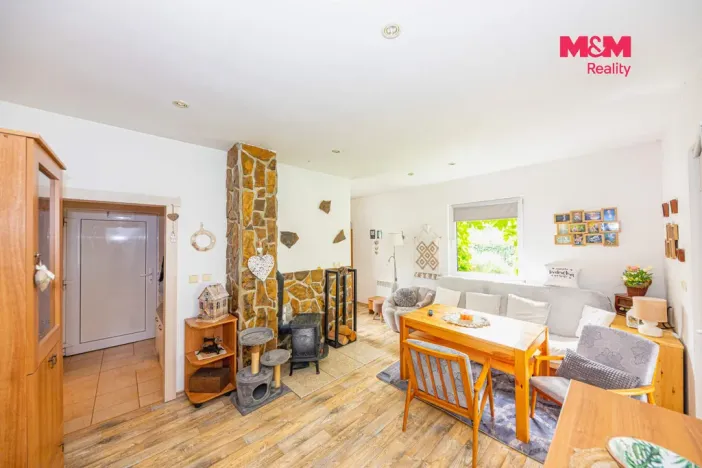 Prodej rodinného domu, Močovice, 50 m2