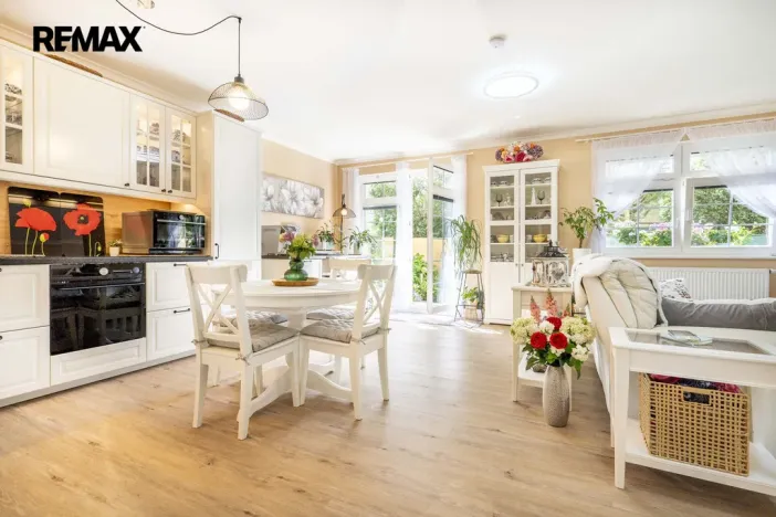 Prodej bytu 3+kk, Karlovy Vary, Raisova, 87 m2