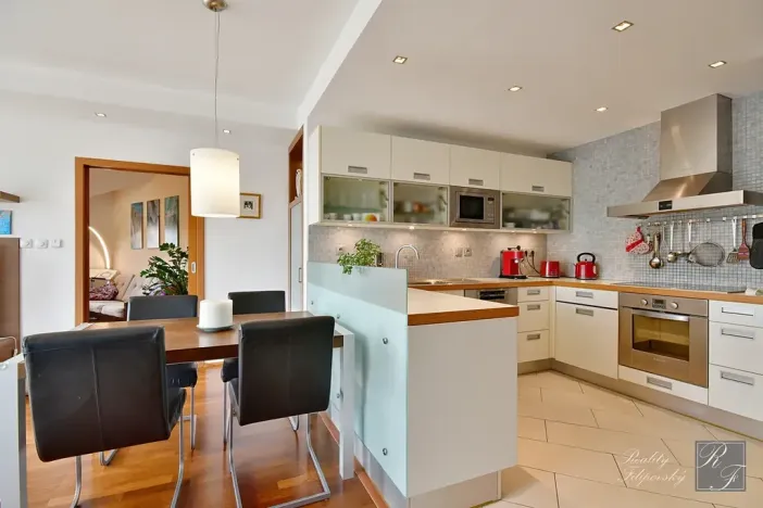 Prodej bytu 3+kk, Praha - Dolní Chabry, Spořická, 84 m2