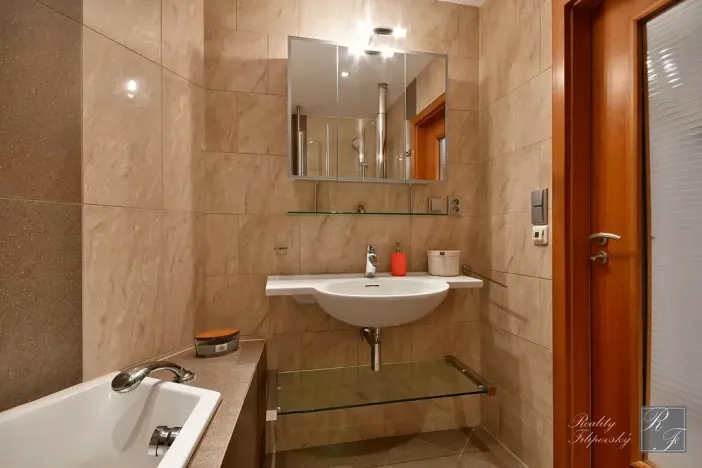 Prodej bytu 3+kk, Praha - Dolní Chabry, Spořická, 84 m2