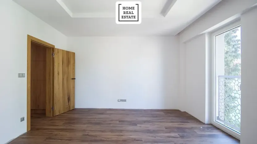 Prodej bytu 3+kk, Karlovy Vary, Šumavská, 171 m2