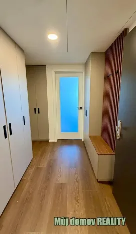 Pronájem bytu 2+kk, Praha - Smíchov, U Lihovaru, 48 m2