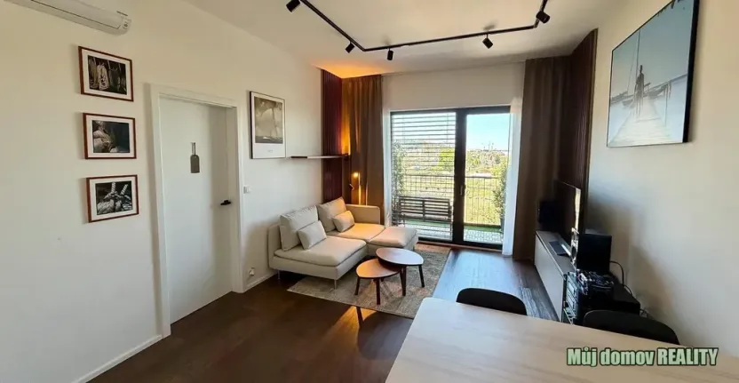 Pronájem bytu 2+kk, Praha - Smíchov, U Lihovaru, 48 m2