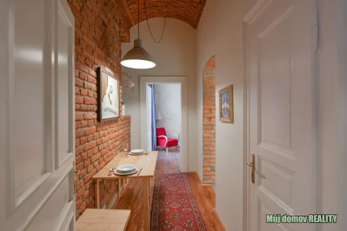 Pronájem bytu 1+kk, Praha - Nové Město, Hálkova, 33 m2